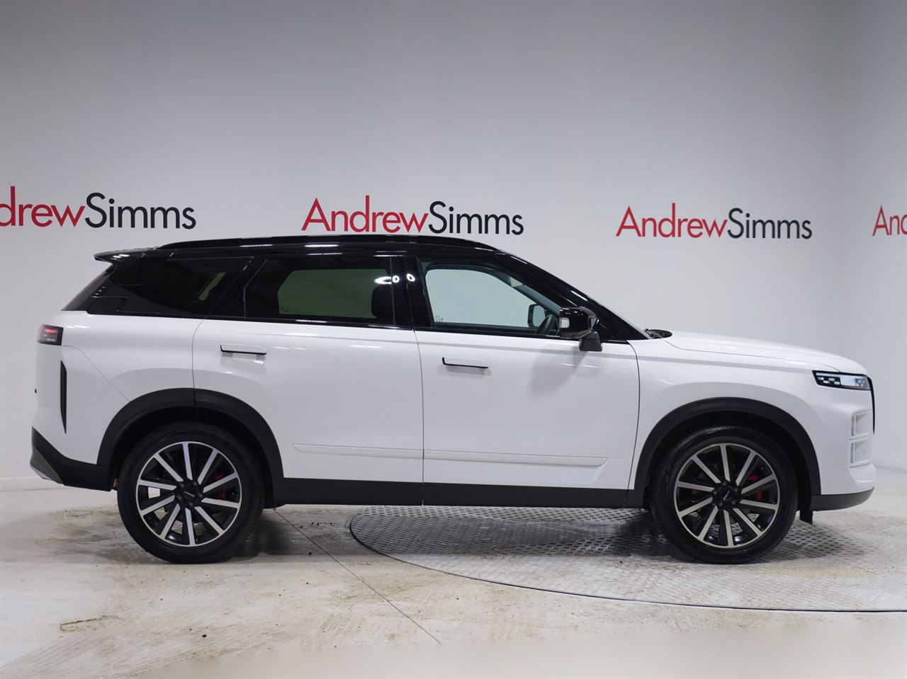 Vehicle image 3