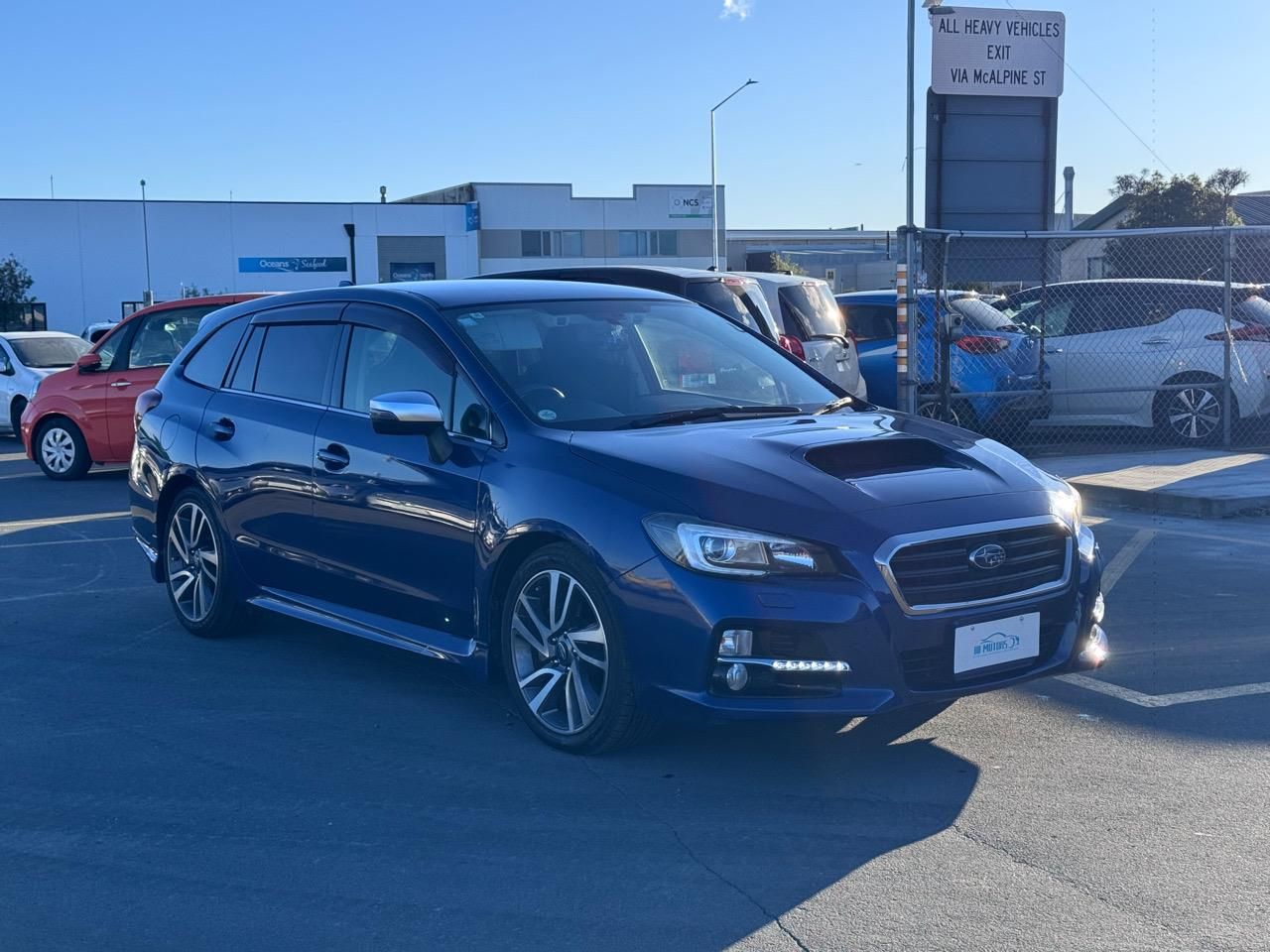 Vehicle image 3