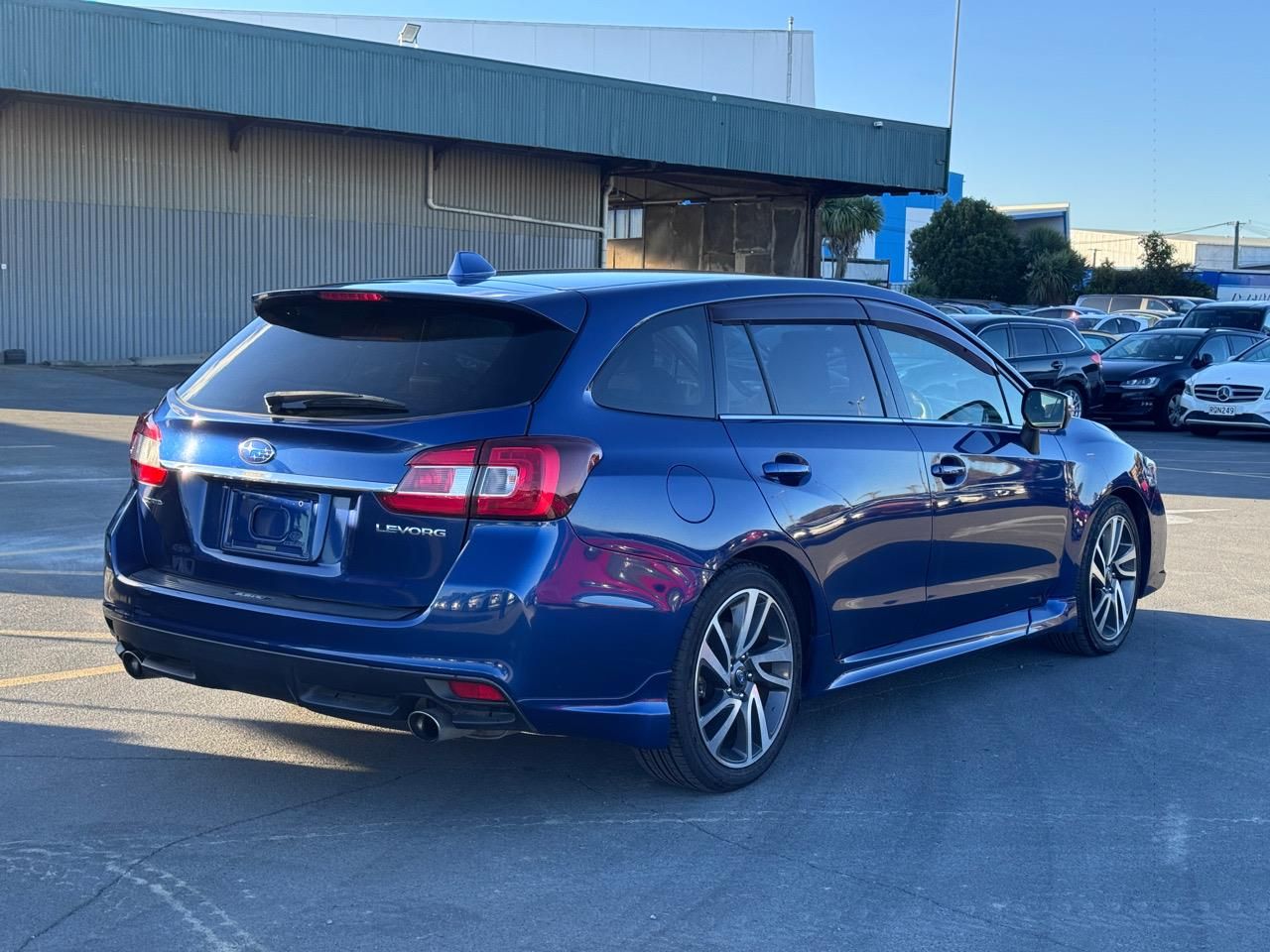 Vehicle image 5