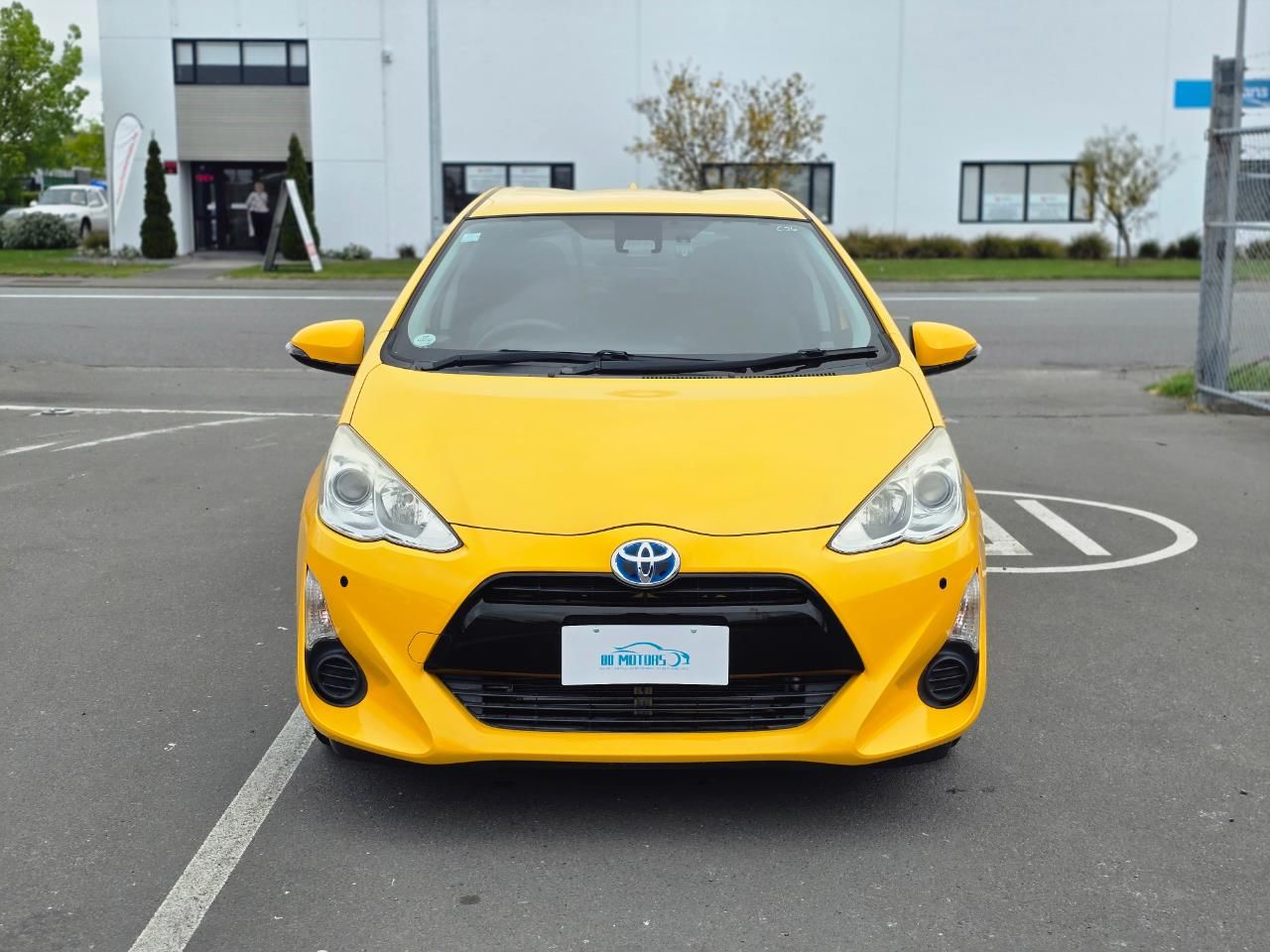 Vehicle image 2