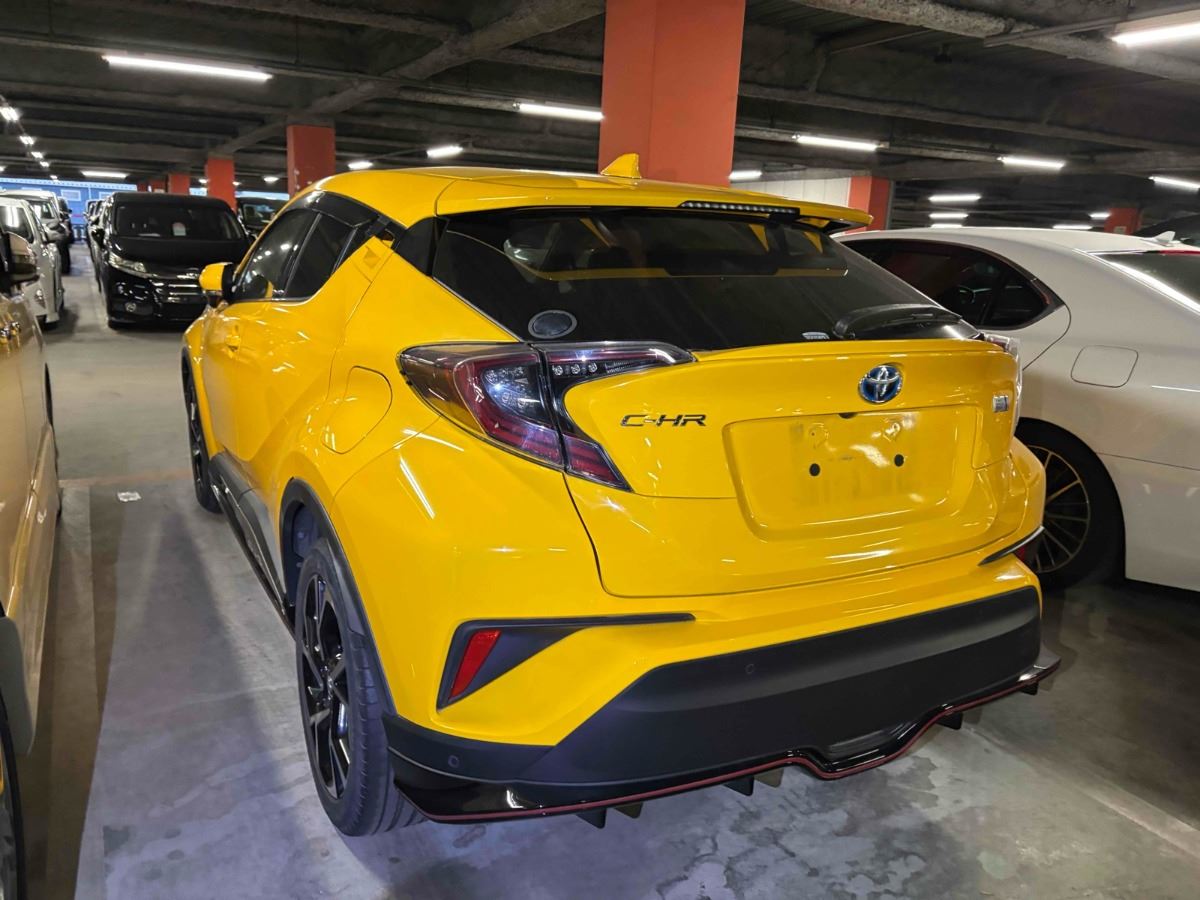 Vehicle image 2