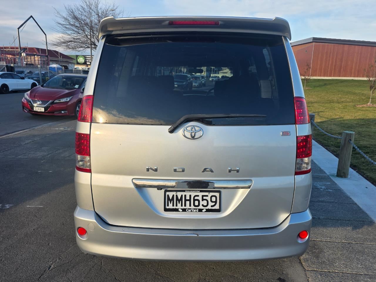 Vehicle image 3