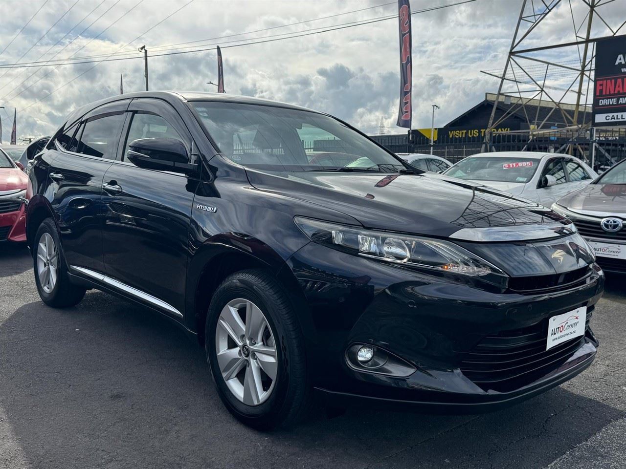 Vehicle image 5