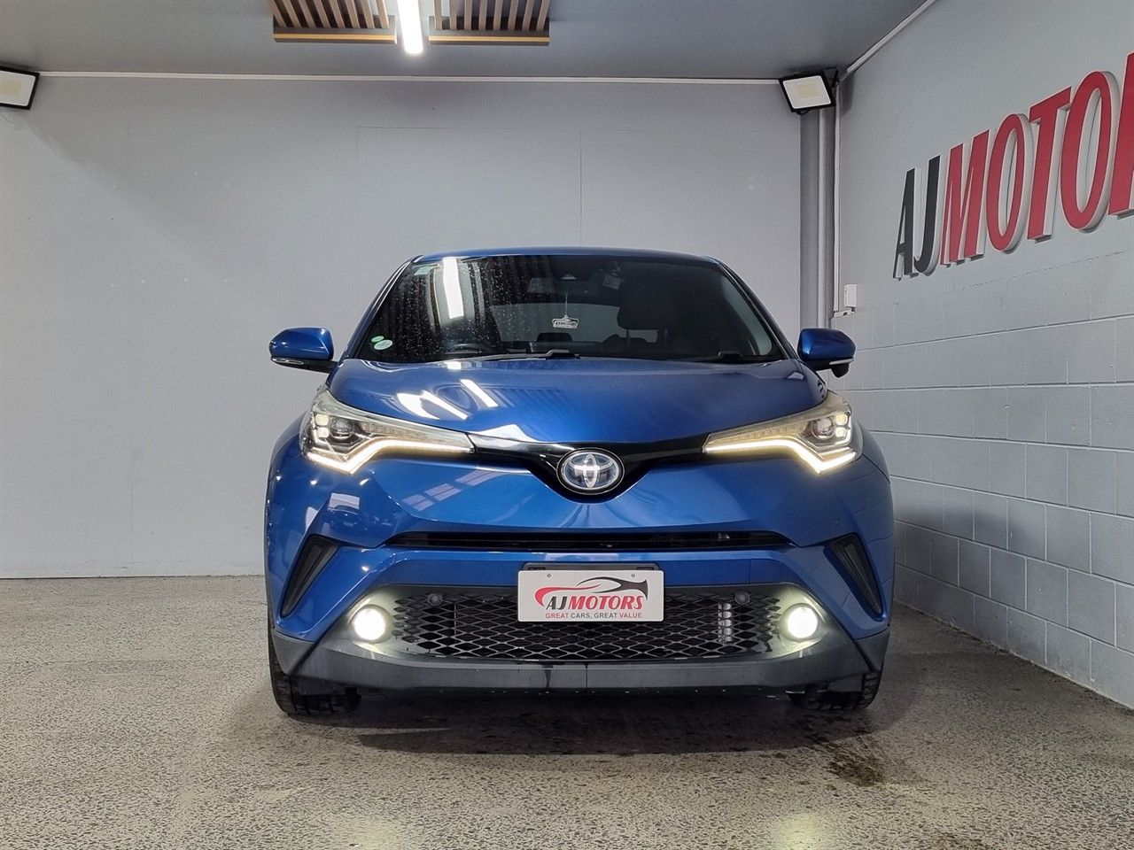 Vehicle image 2
