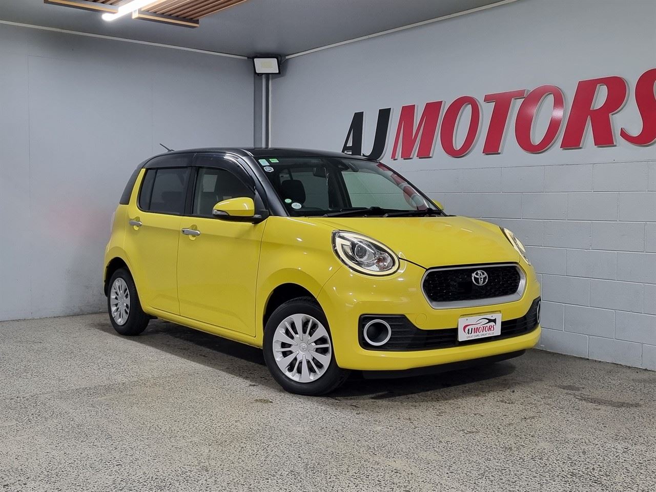 Vehicle image 1