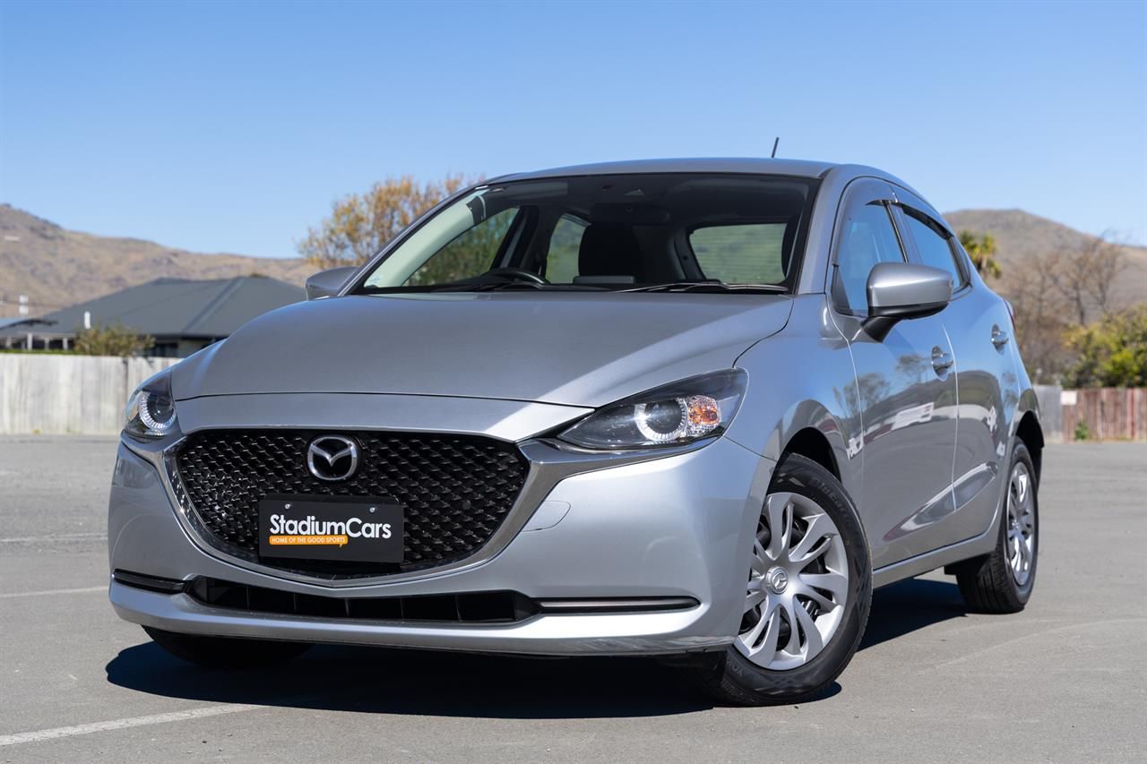 Vehicle image 4