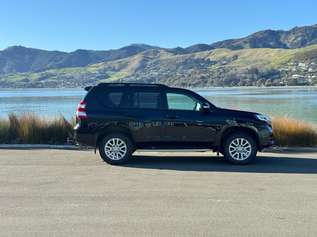 Vehicle image 5