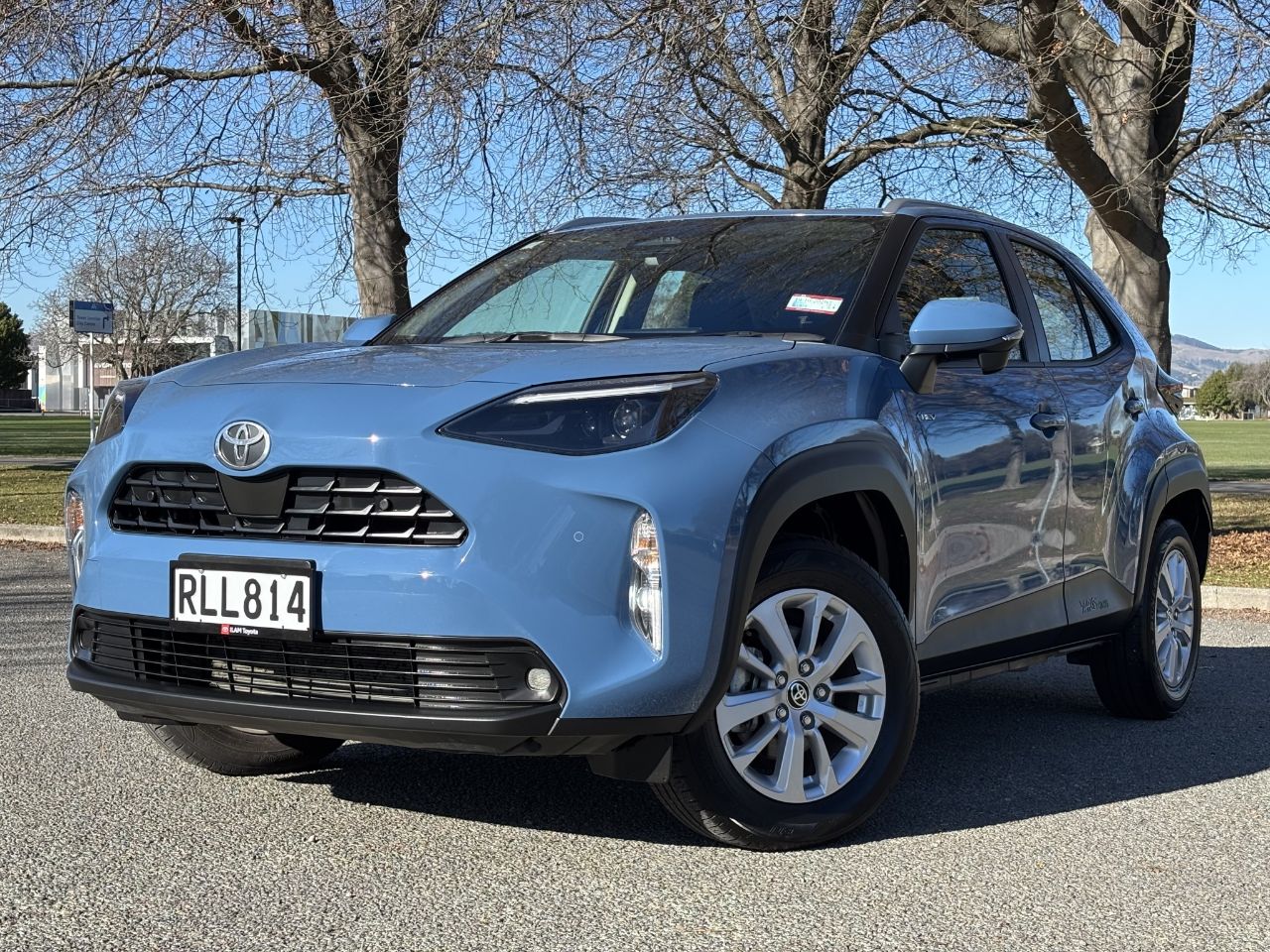Vehicle image 3
