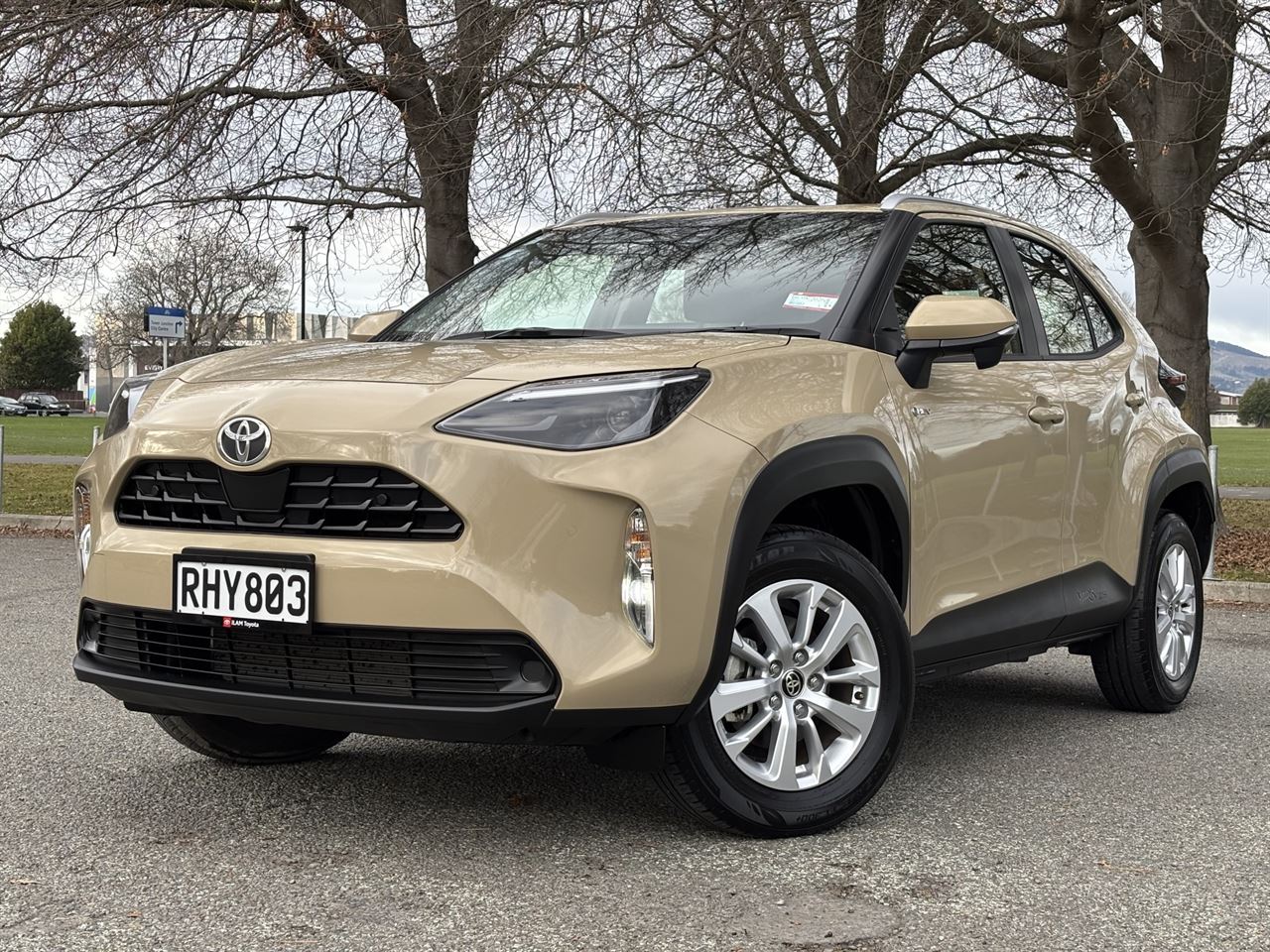 Vehicle image 3