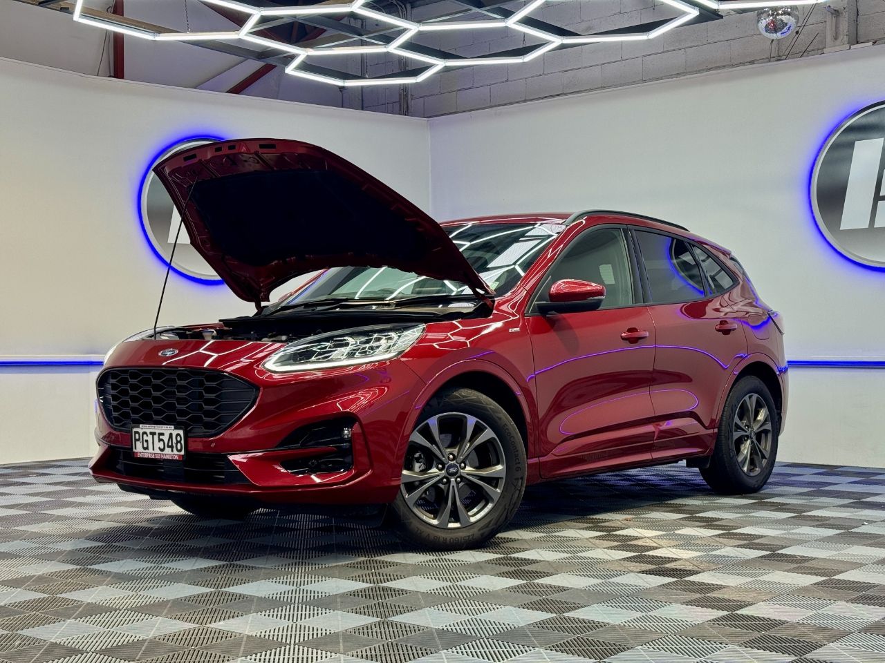Vehicle image 3
