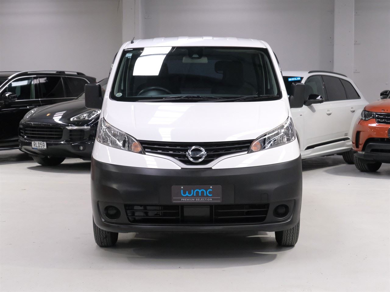 Vehicle image 3