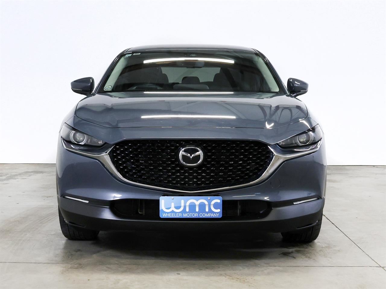 Vehicle image 3