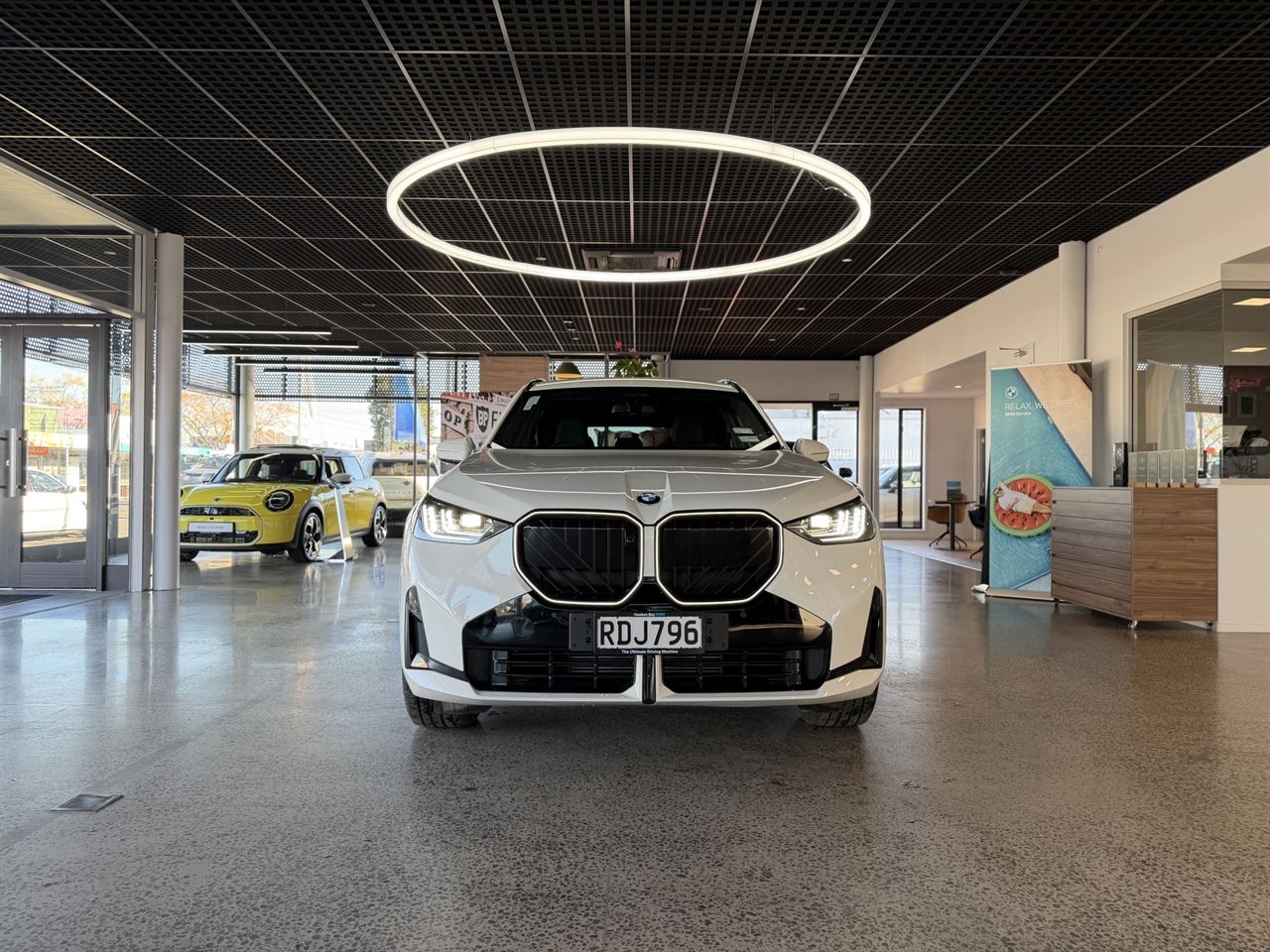 Vehicle image 2