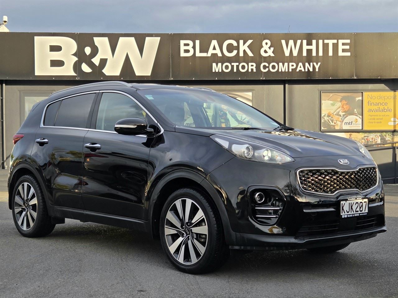 Vehicle image 1