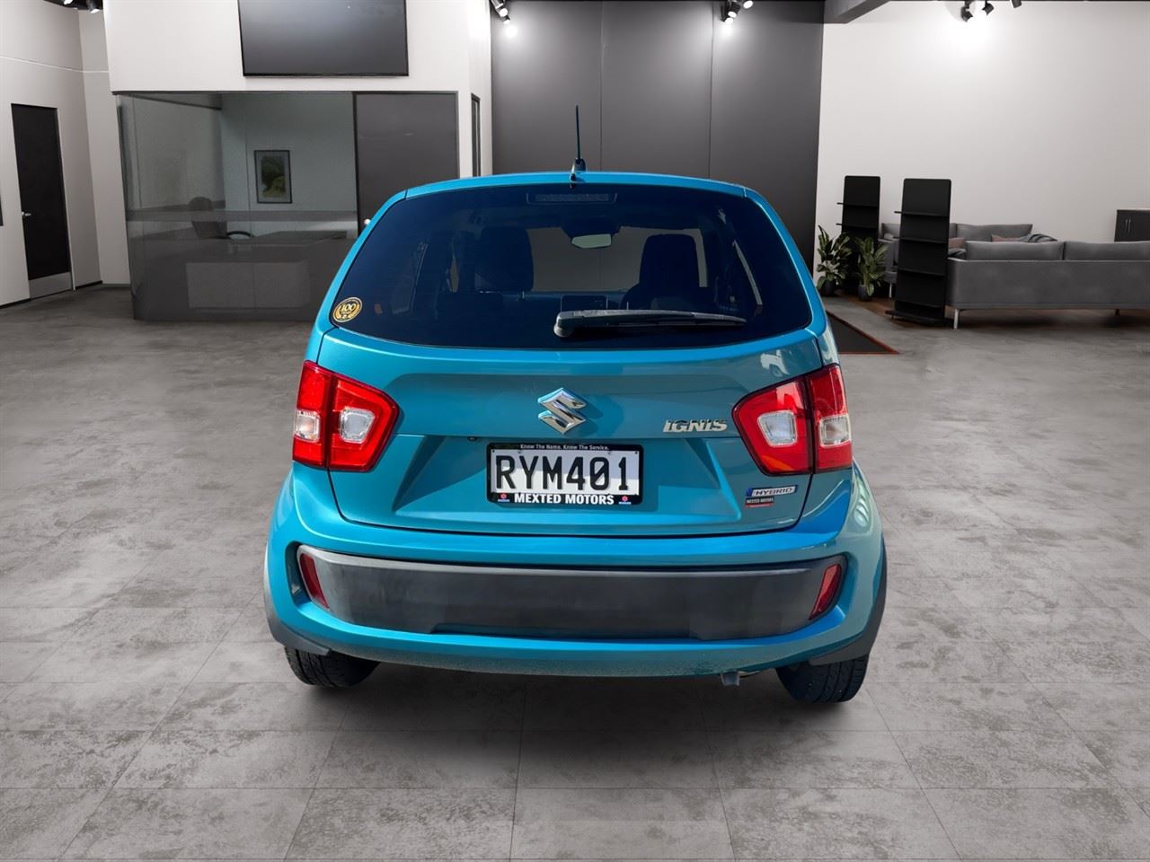 Vehicle image 5