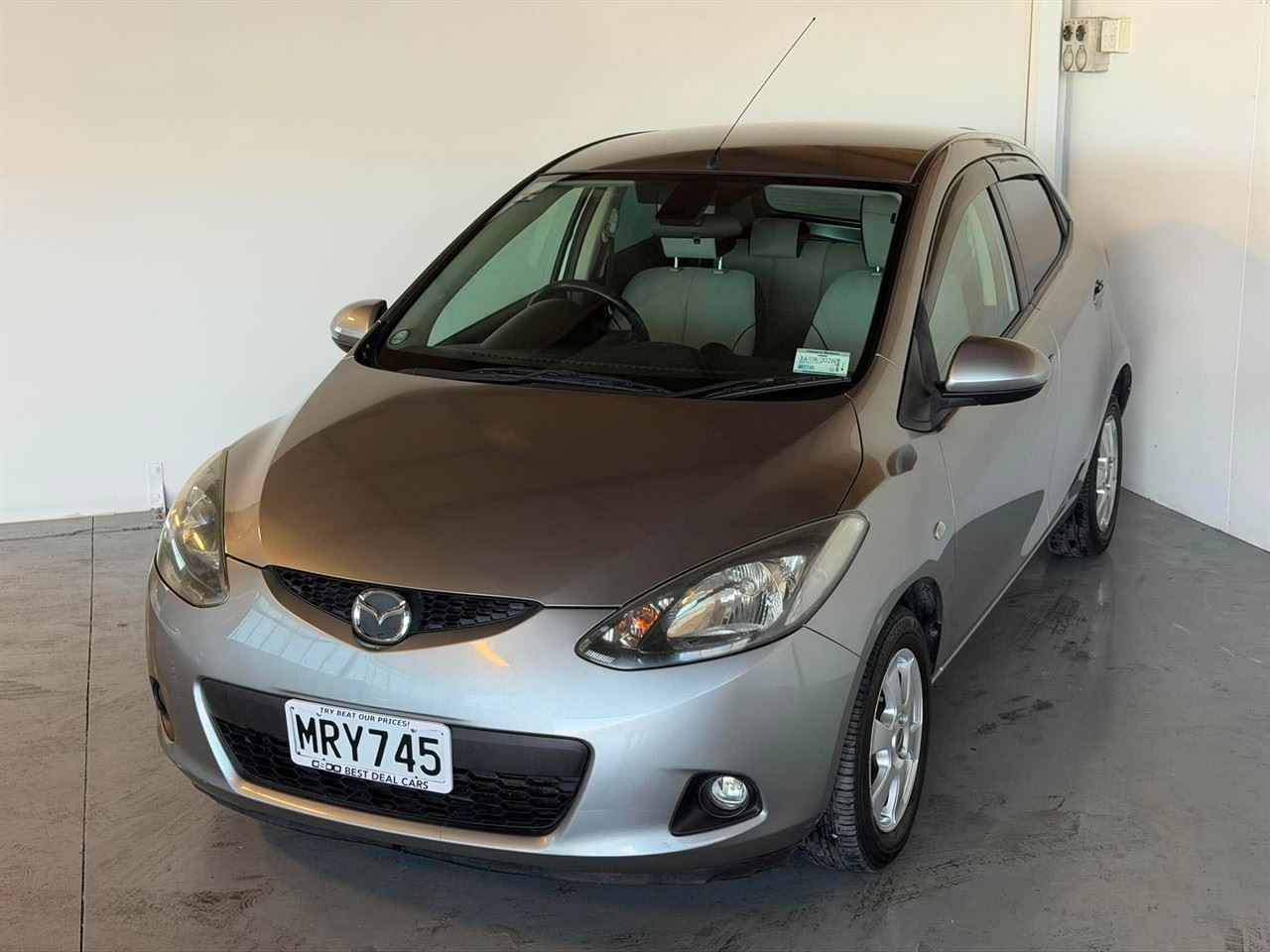 Vehicle image 3
