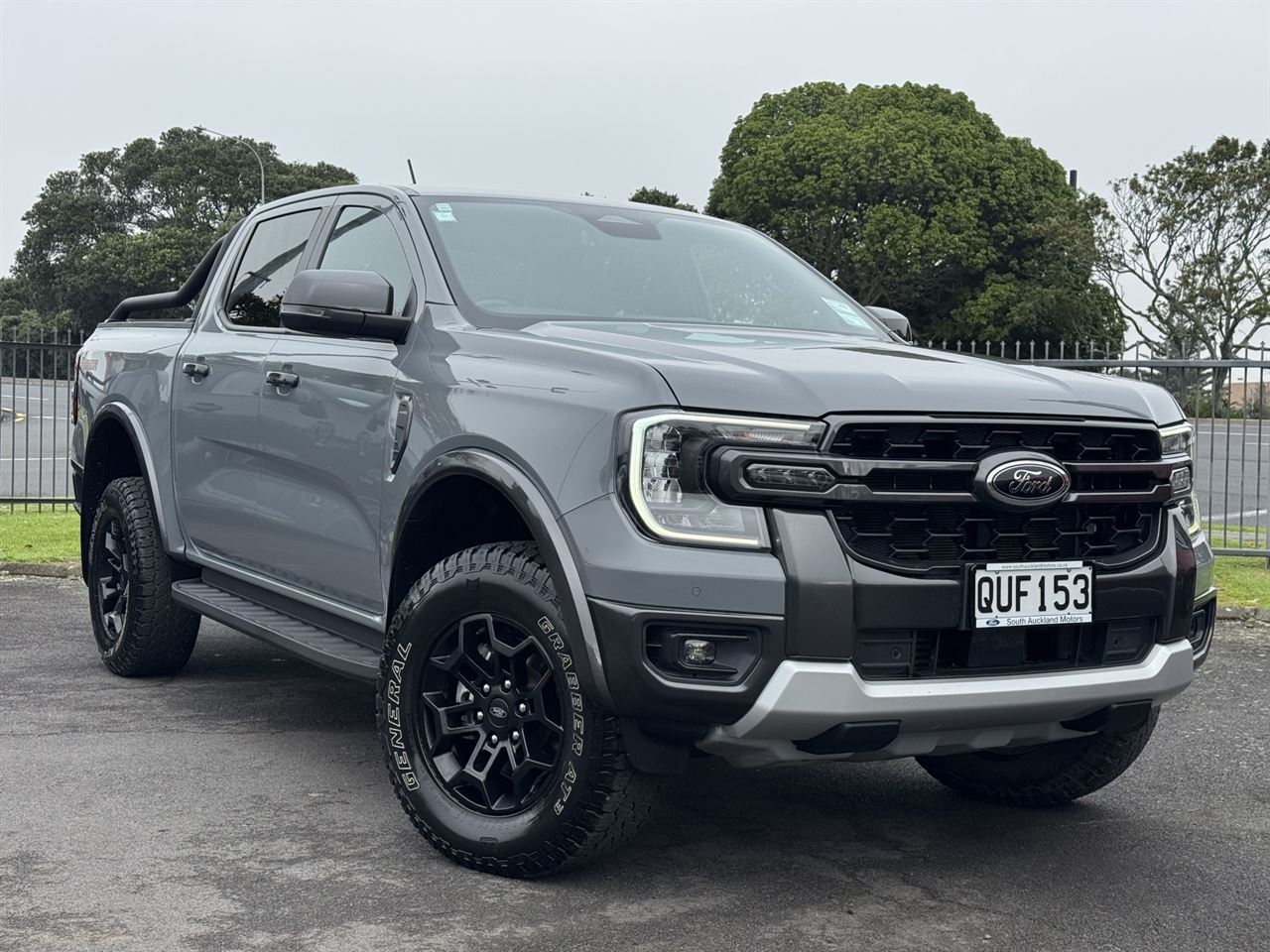Vehicle image 3