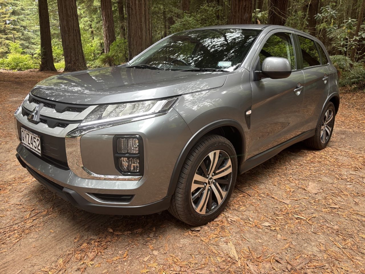 Vehicle image 3