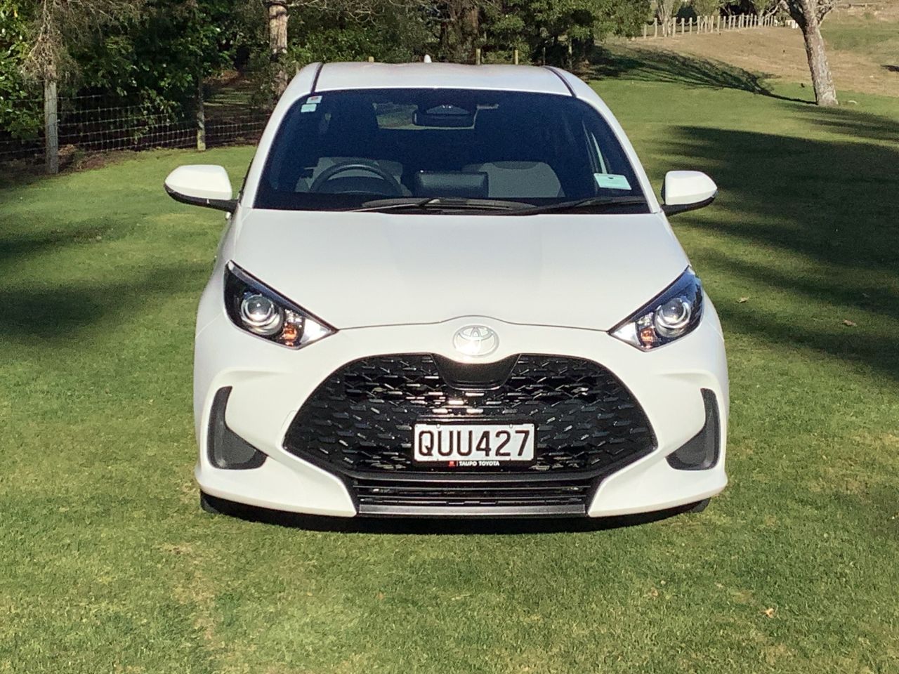 Vehicle image 3