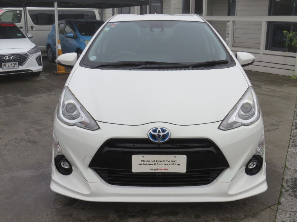 Vehicle image 2