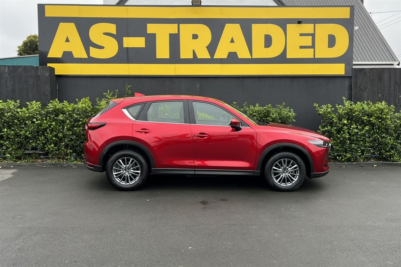 Vehicle image 4