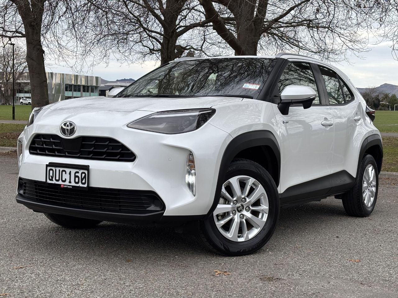 Vehicle image 3