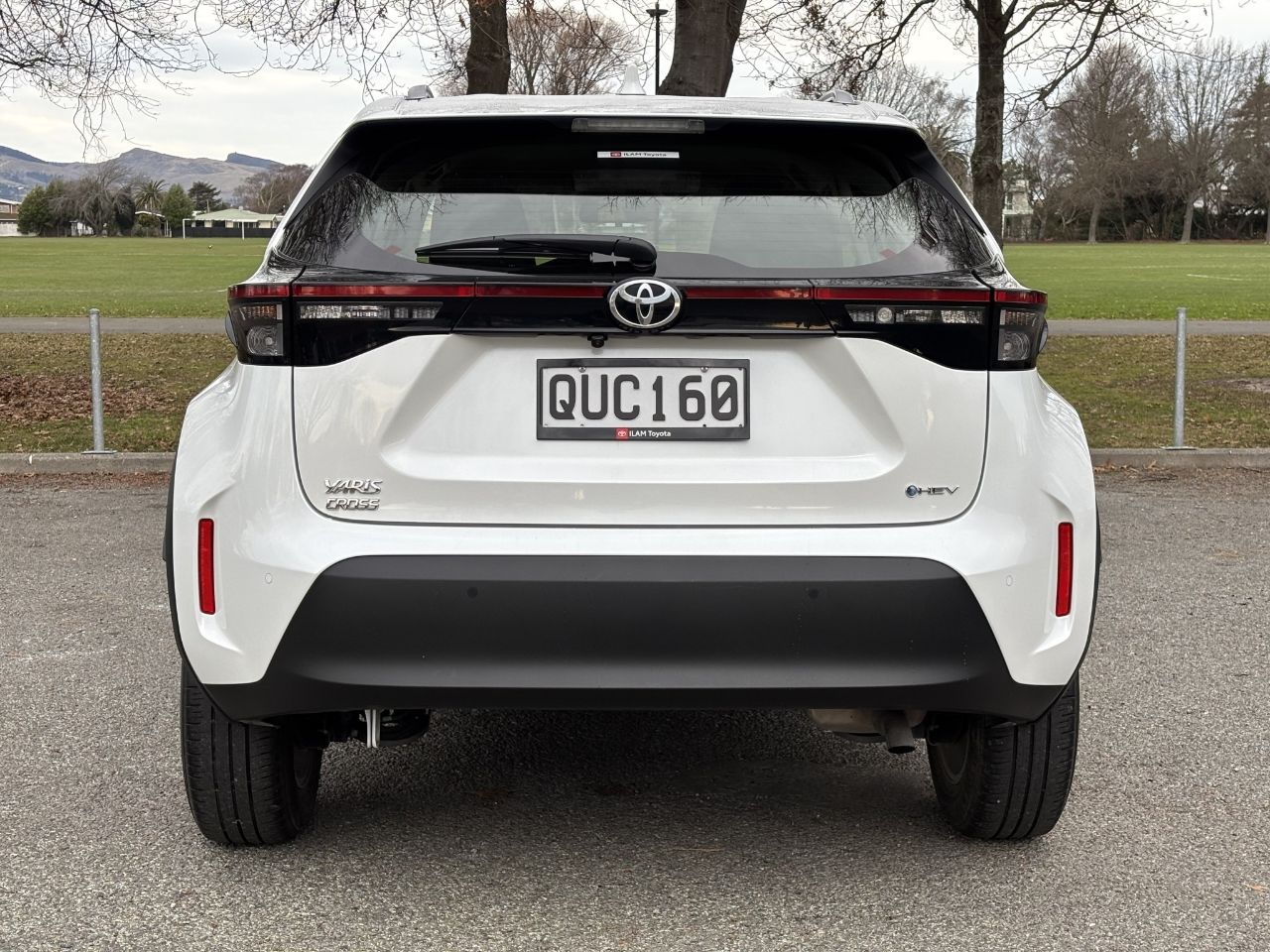 Vehicle image 4