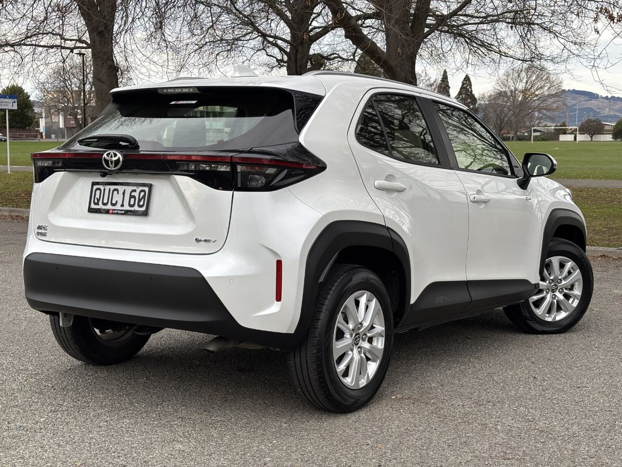Vehicle image 5