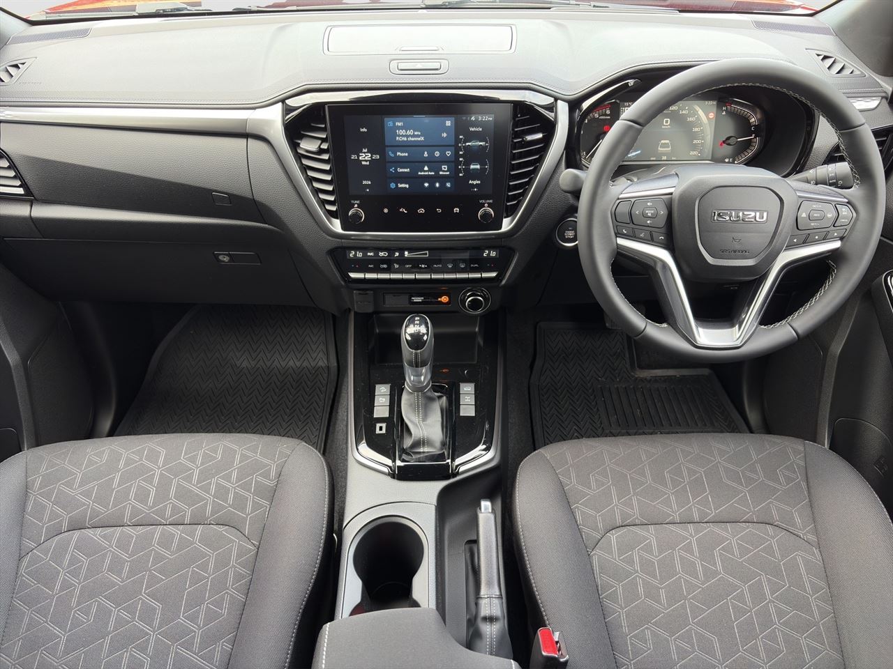 Vehicle image 3