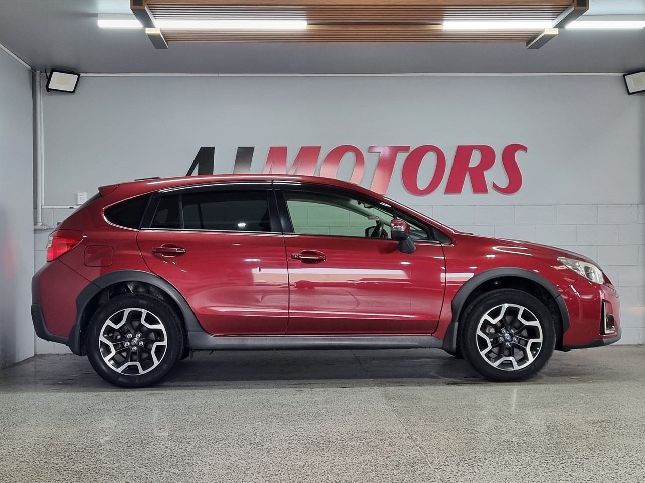 Vehicle image 5