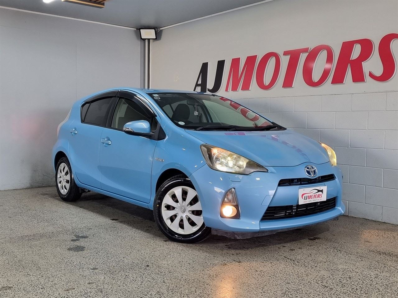 Vehicle image 1