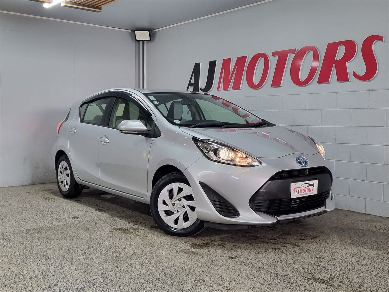 Vehicle image 1