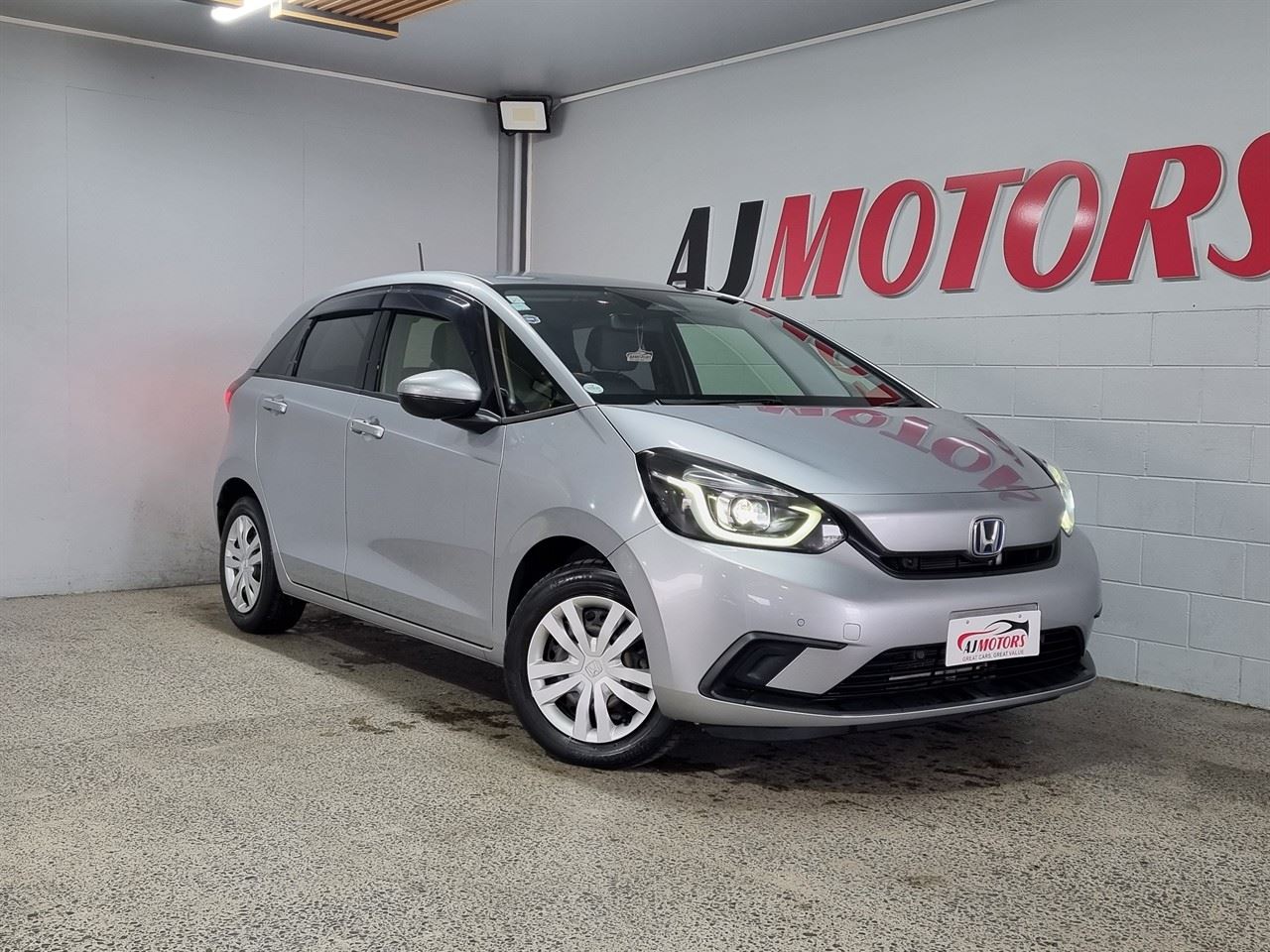 Vehicle image 1