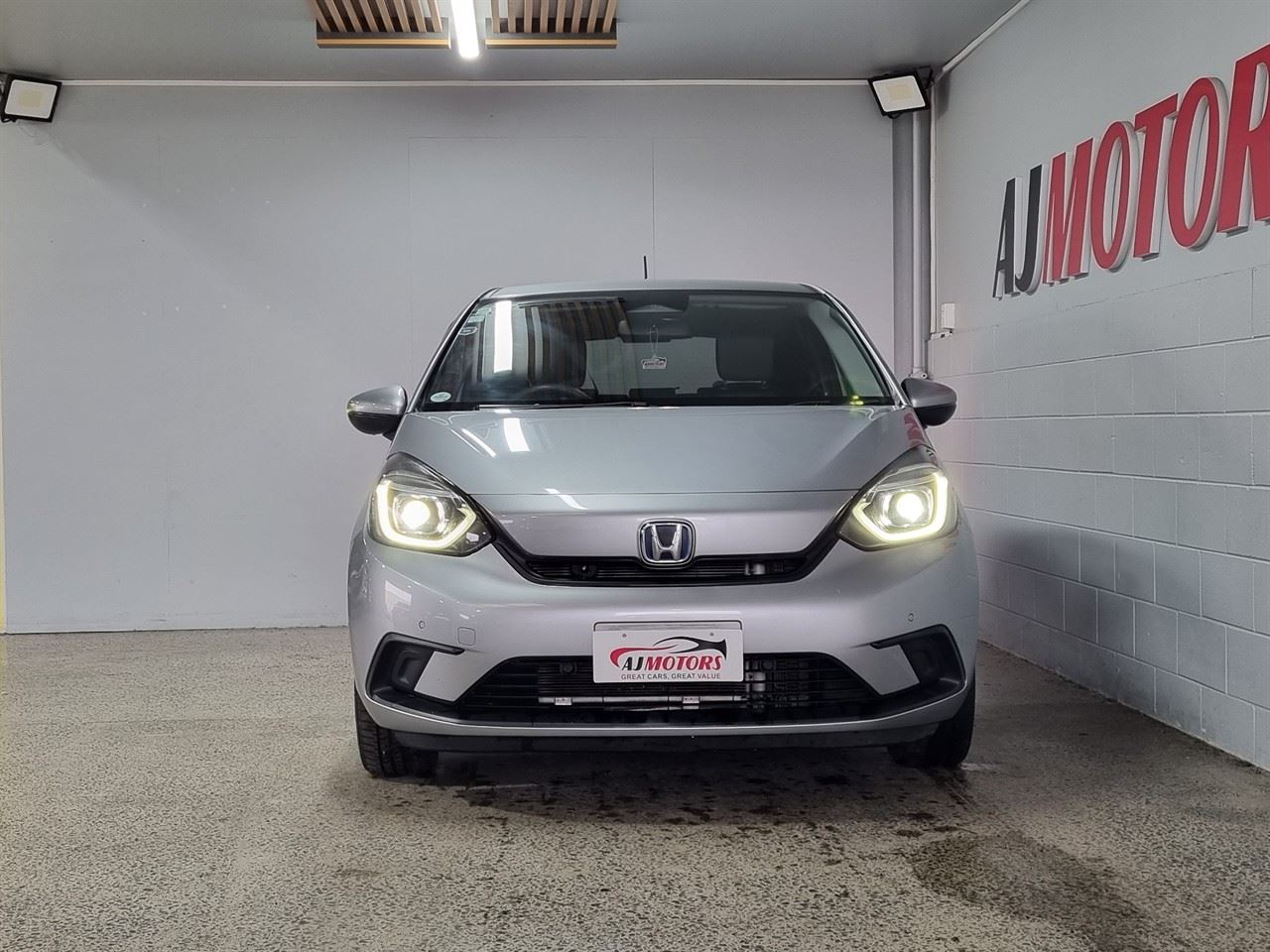 Vehicle image 2