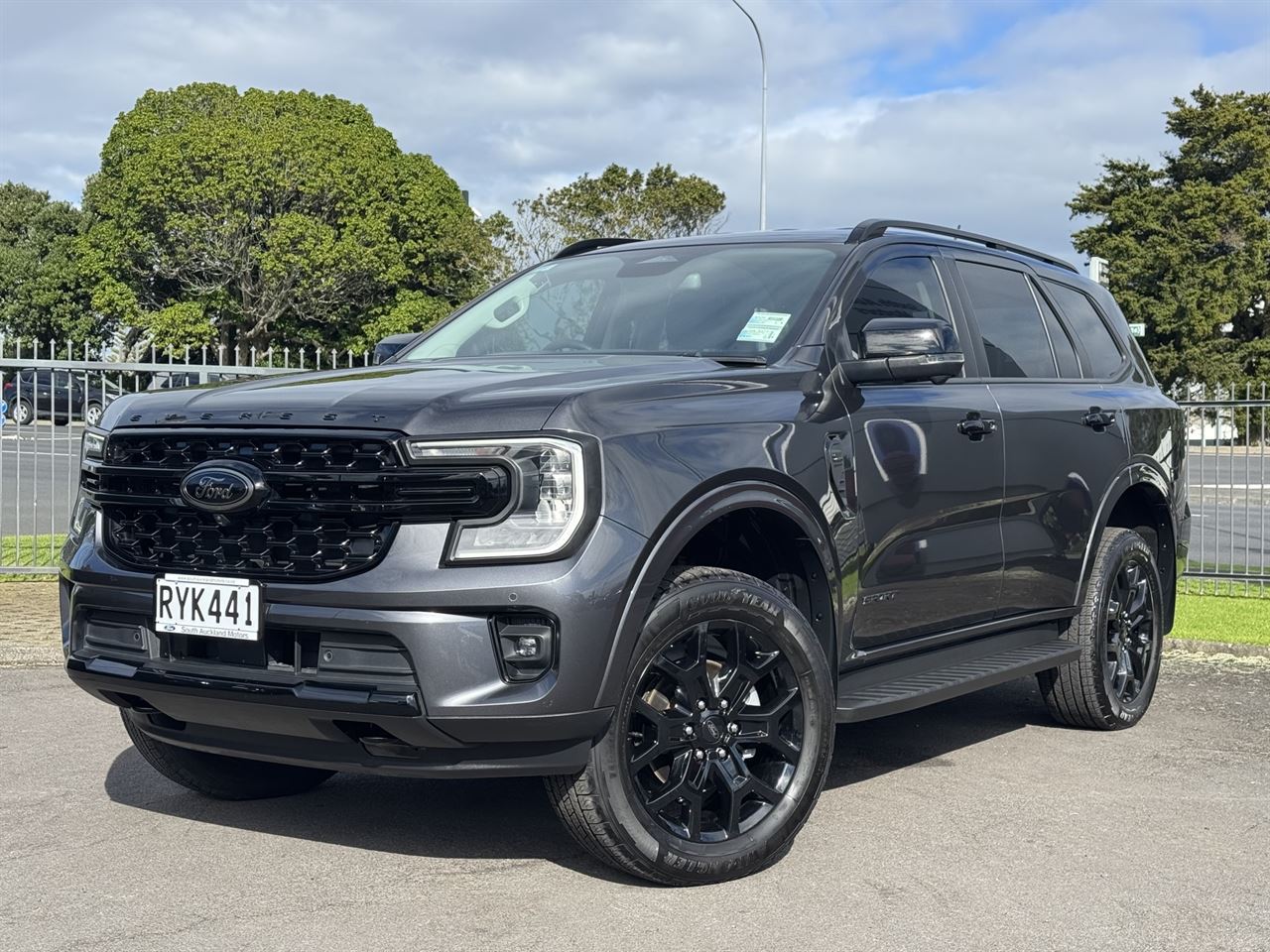 Vehicle image 1