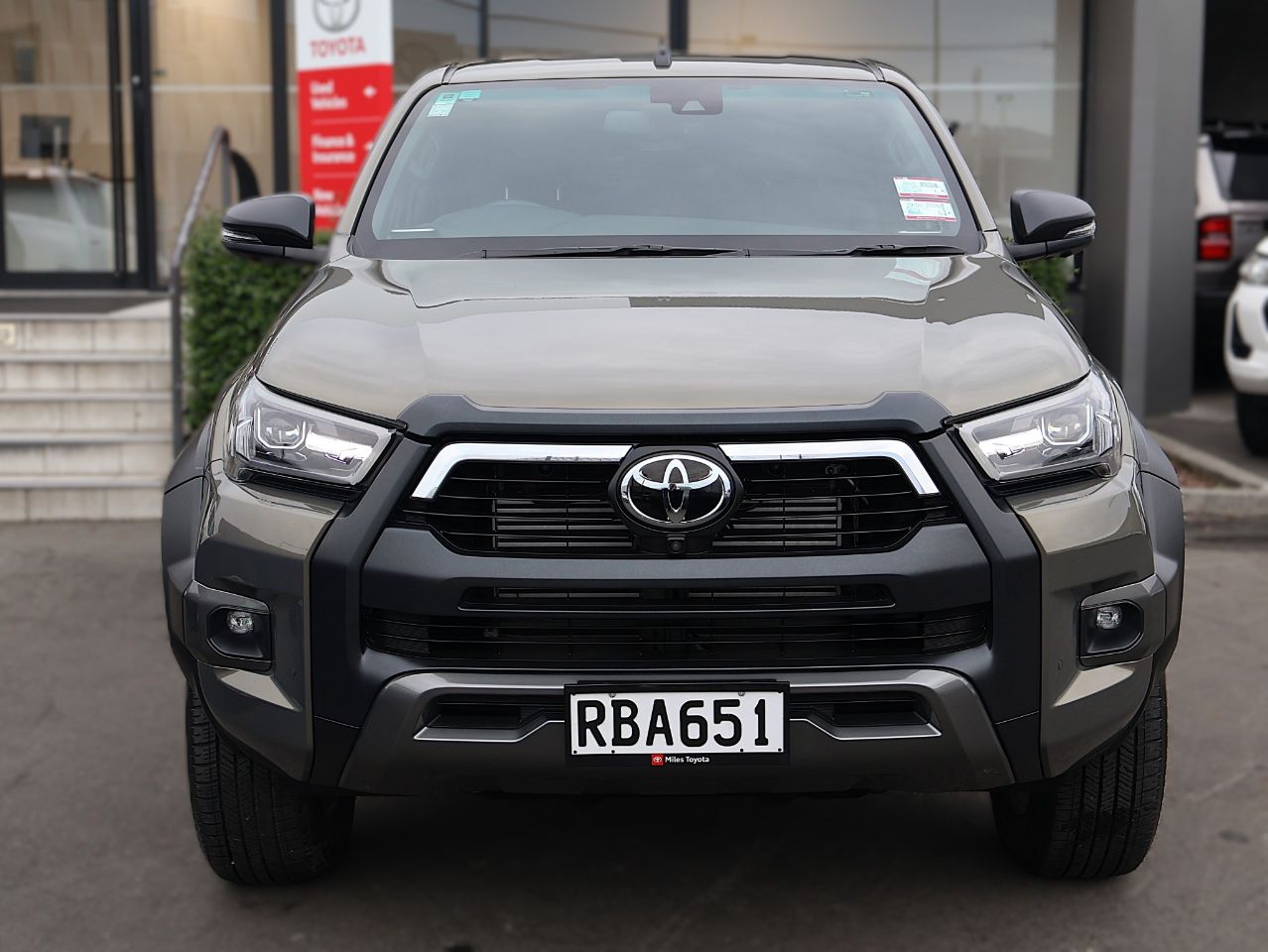 Vehicle image 2
