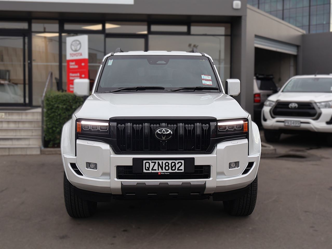 Vehicle image 2