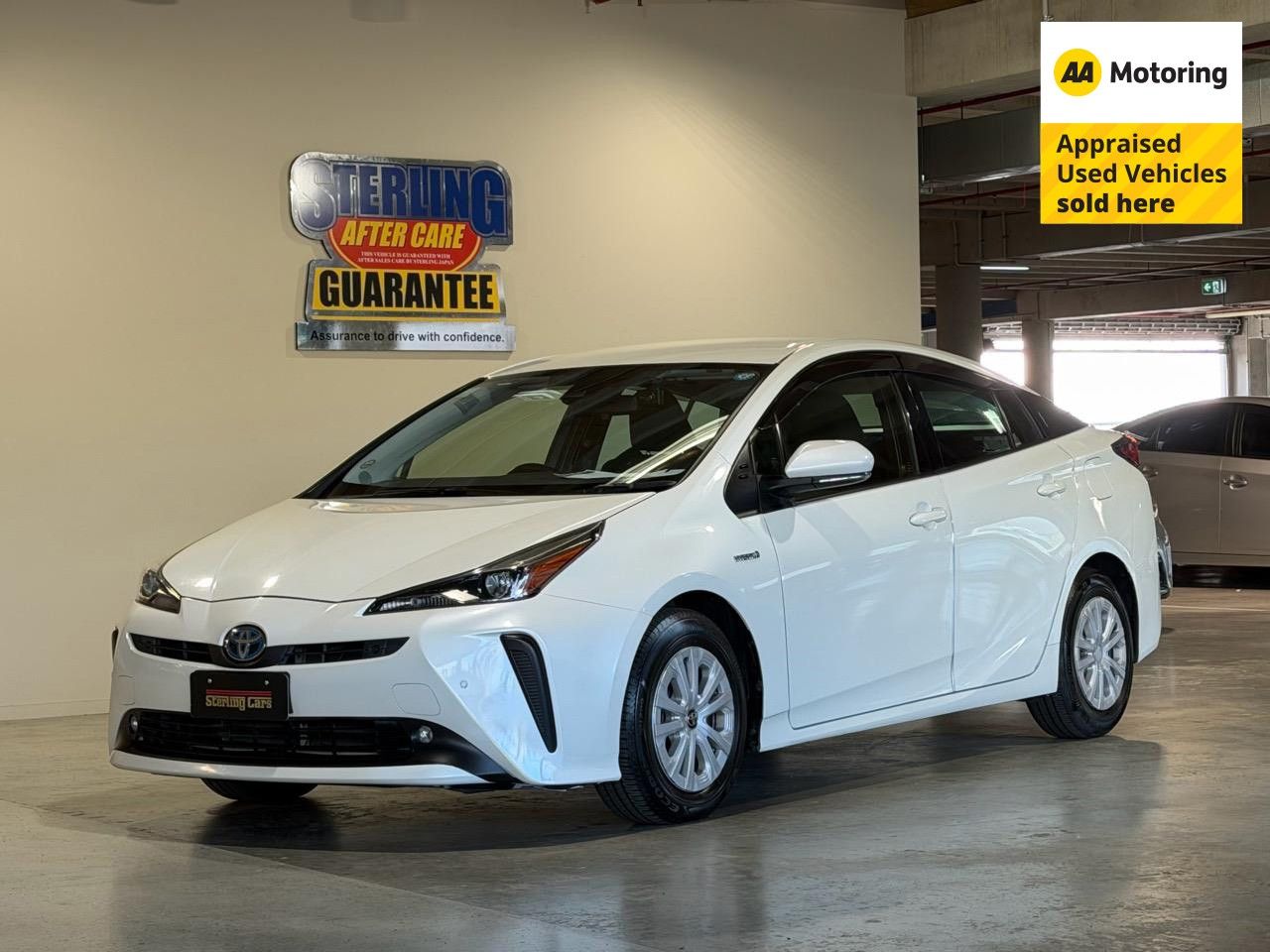 Vehicle image 3