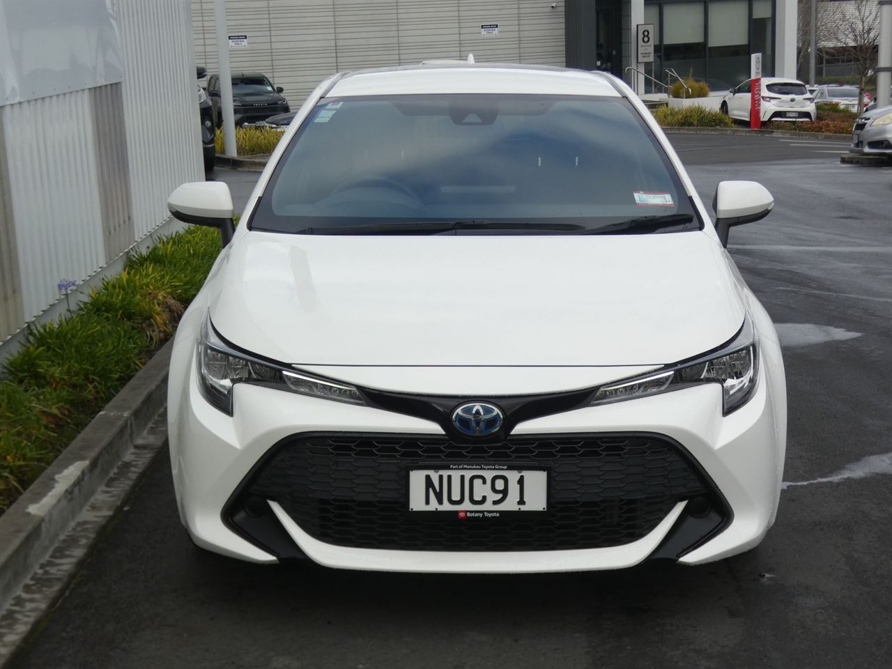 Vehicle image 3