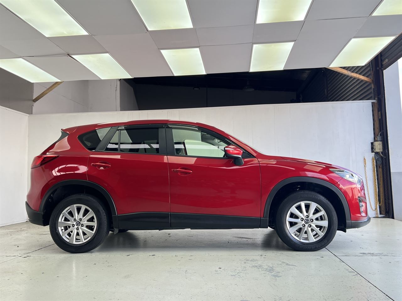 Vehicle image 5