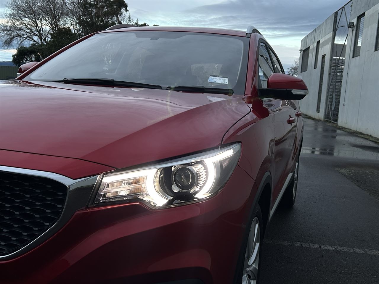 Vehicle image 4