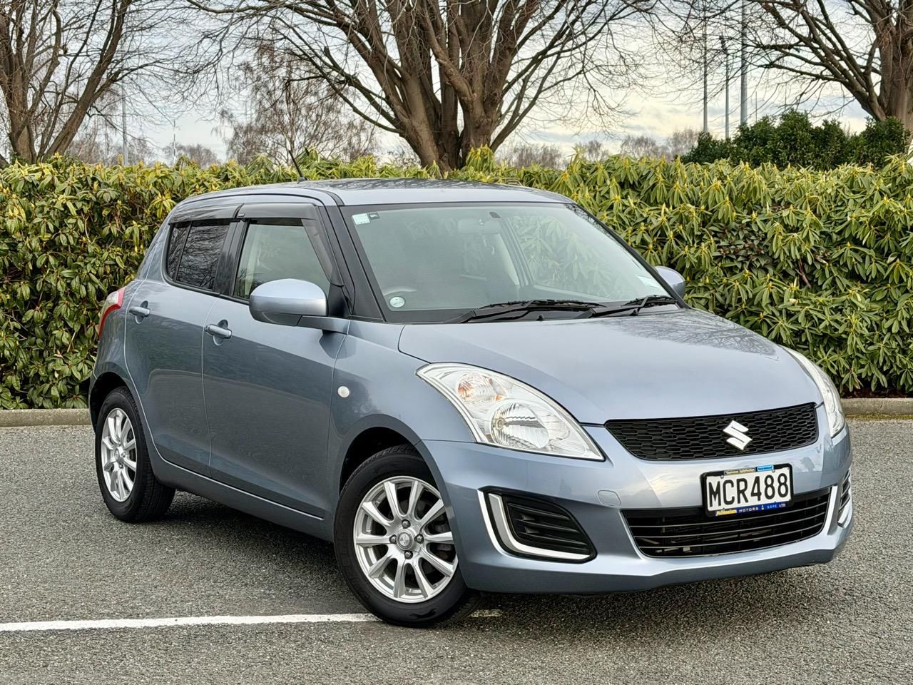 Vehicle image 1