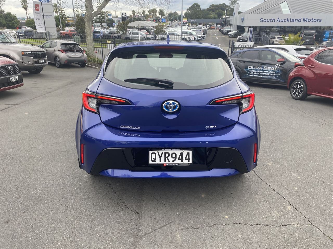 Vehicle image 3