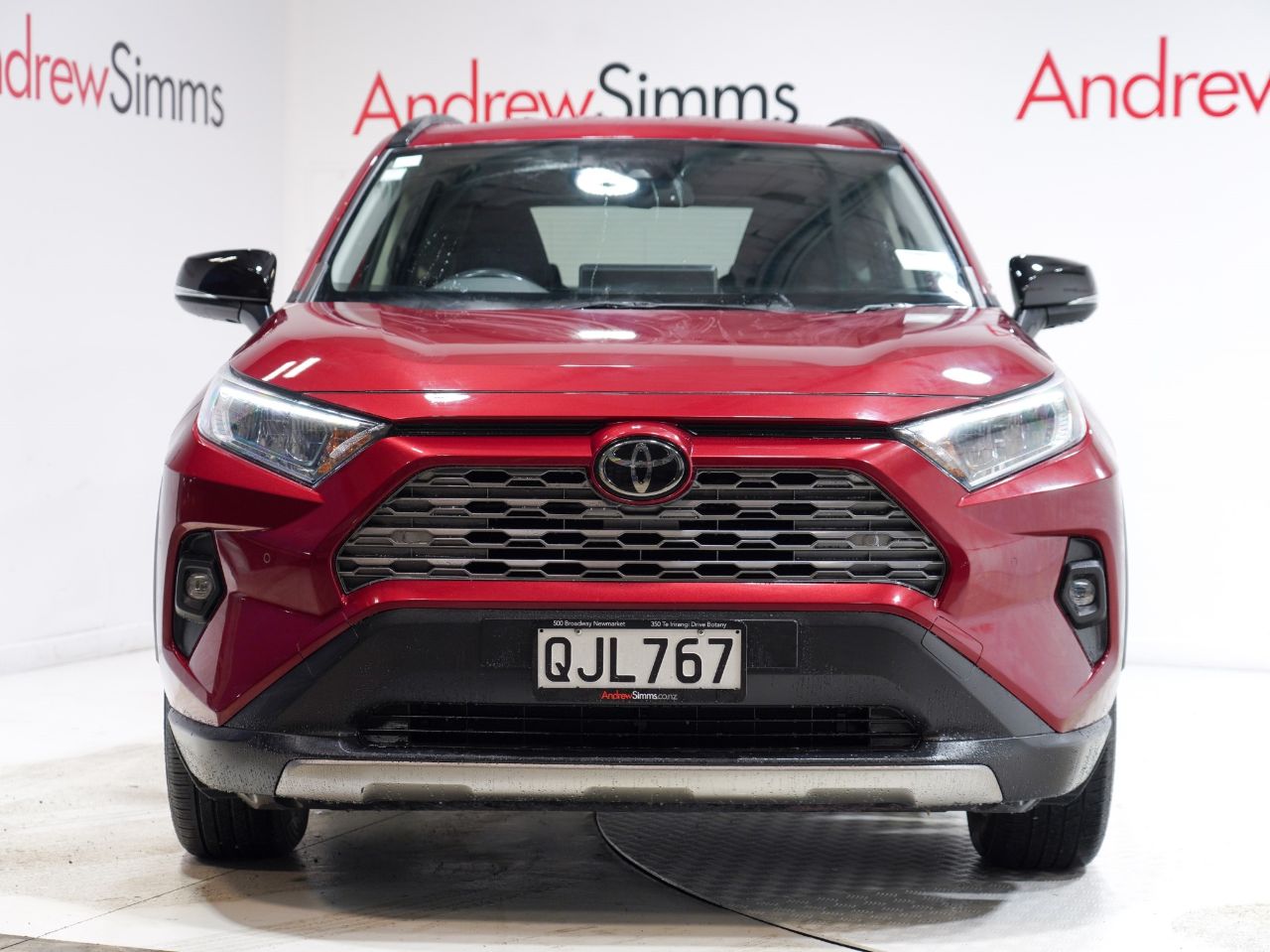 Vehicle image 4