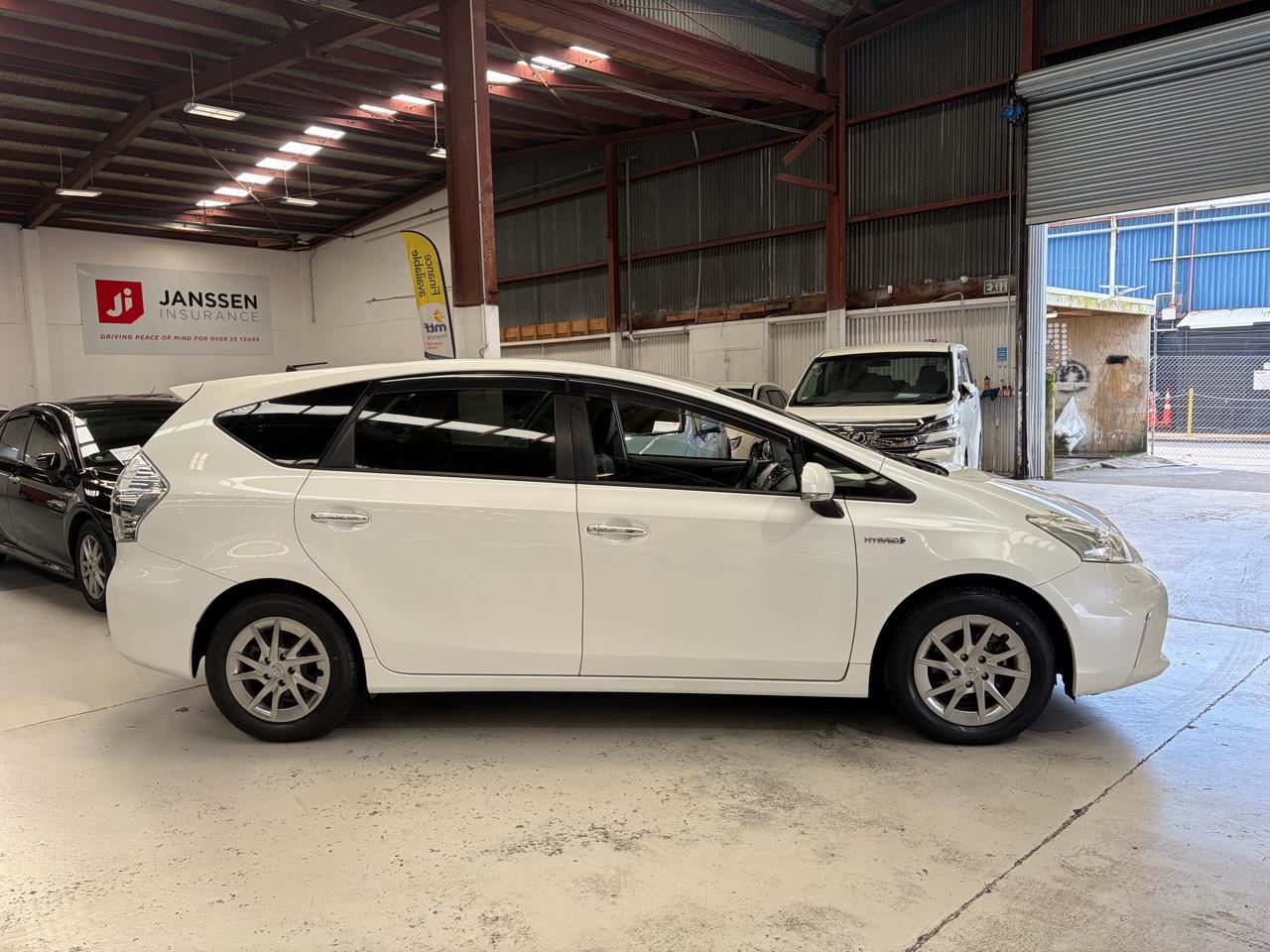 Vehicle image 3