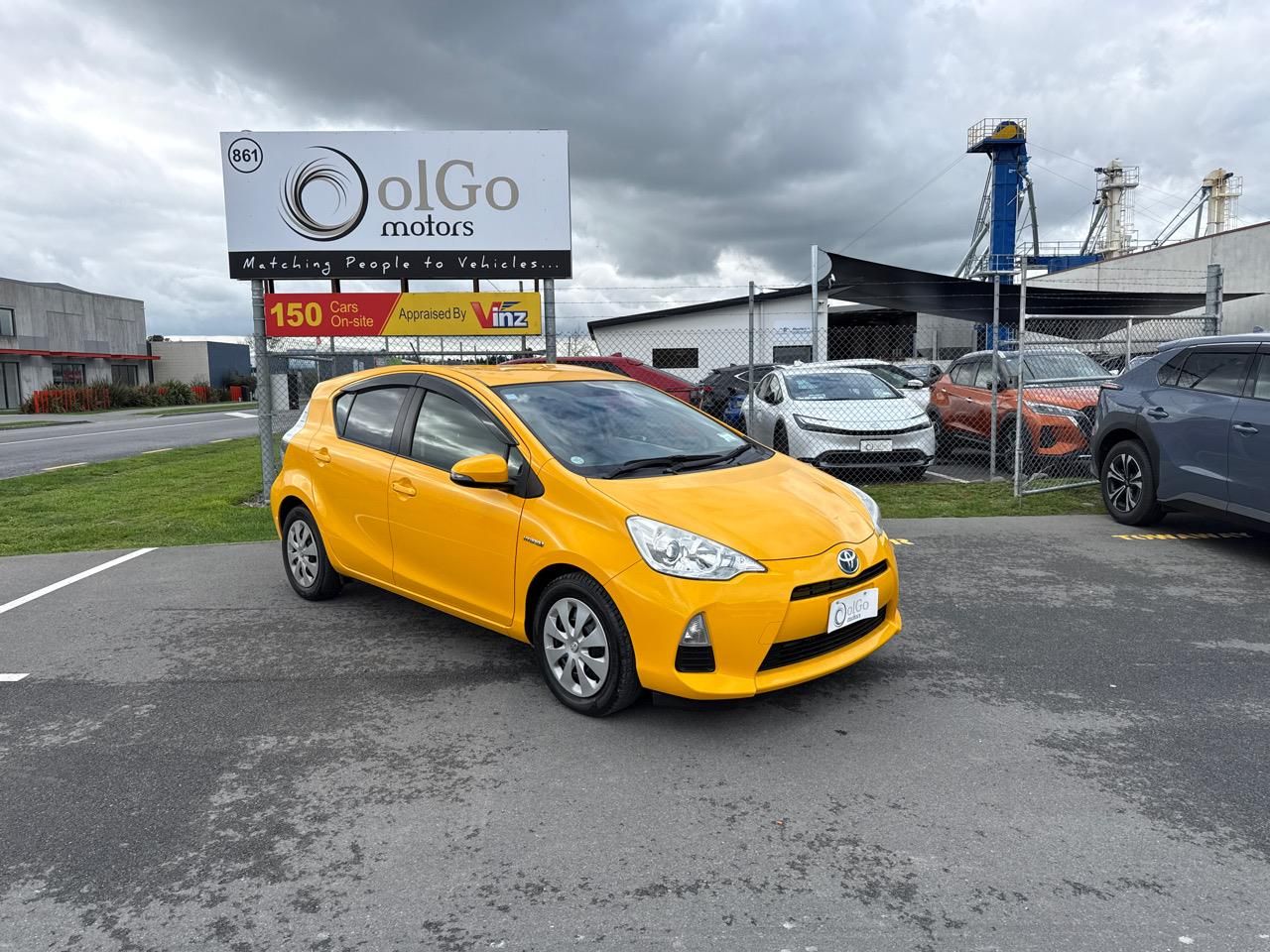 Vehicle image 1