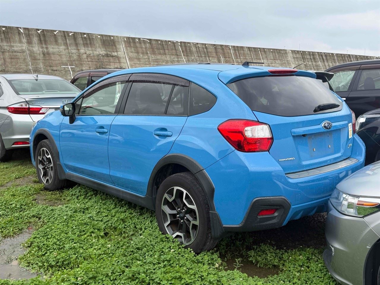 Vehicle image 4
