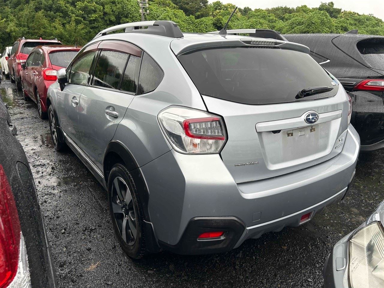 Vehicle image 4