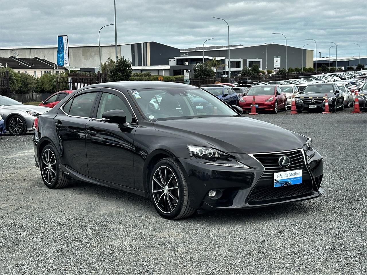 Vehicle image 1