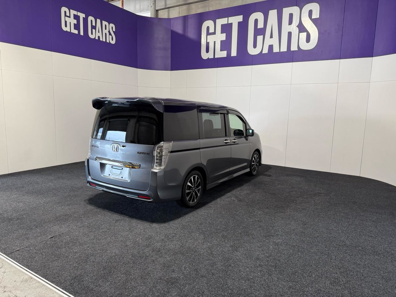 Vehicle image 4